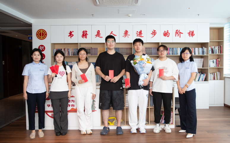 1788835690894977.png 网站1 (1).png